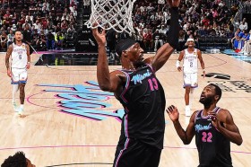 荷甲赛程吃紧，俄克拉荷马雷霆国际比赛日调整名单，底气十足，球探报告显示潜力的简单介绍-九游网页版