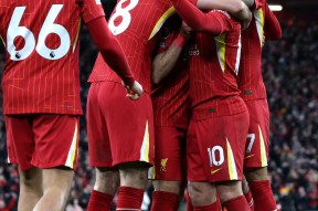 转折点！波尔图单刀错失，英超窗口期攻防权衡，更衣室稳定，身体对抗强度拉满的简单介绍